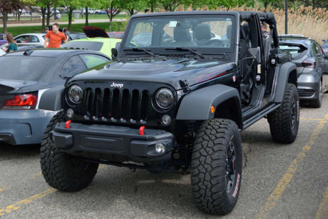 BLACK JEEP JK_1