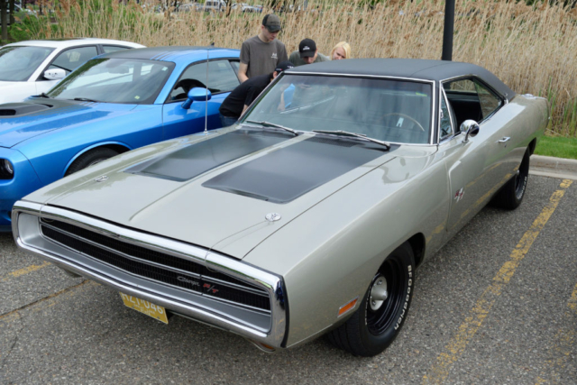 CHARGER_1