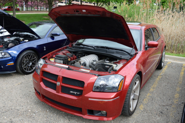 DODGE MAGNUM_1